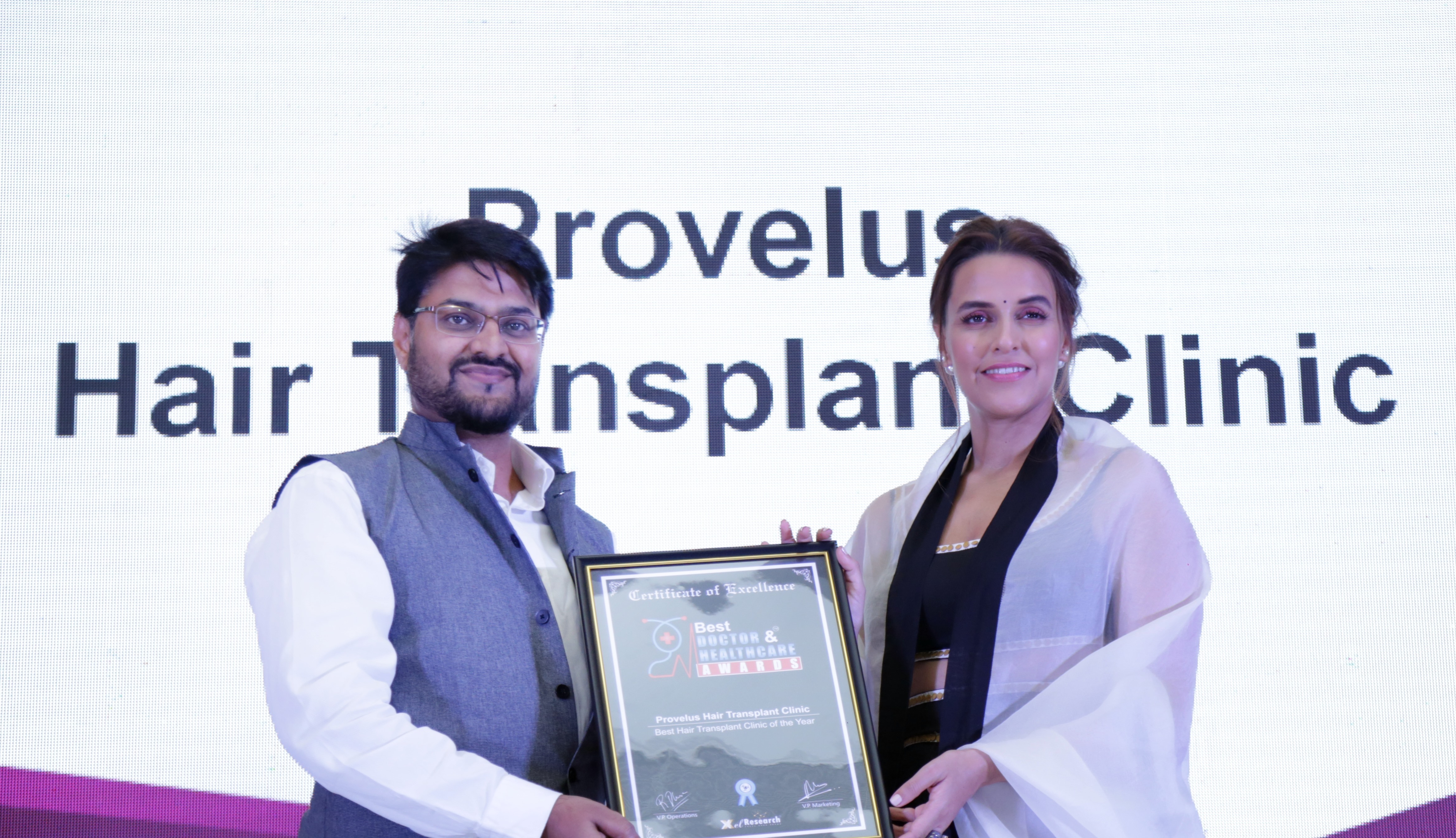 India Top doctor award for hair transplant presented to Dr. Sharad Mishra